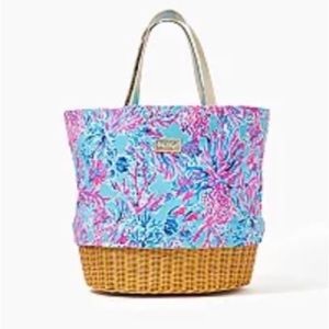 Lilly Pulitzer Wicker Basket/Bag. NWT